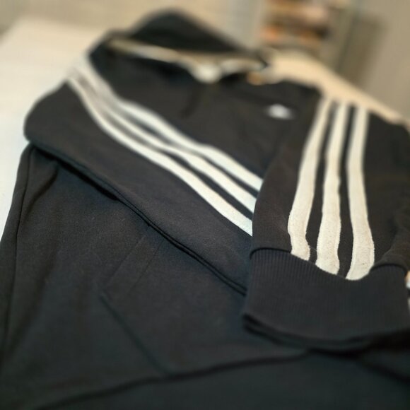 Men's Adidas hoodie - Picture 3 of 12